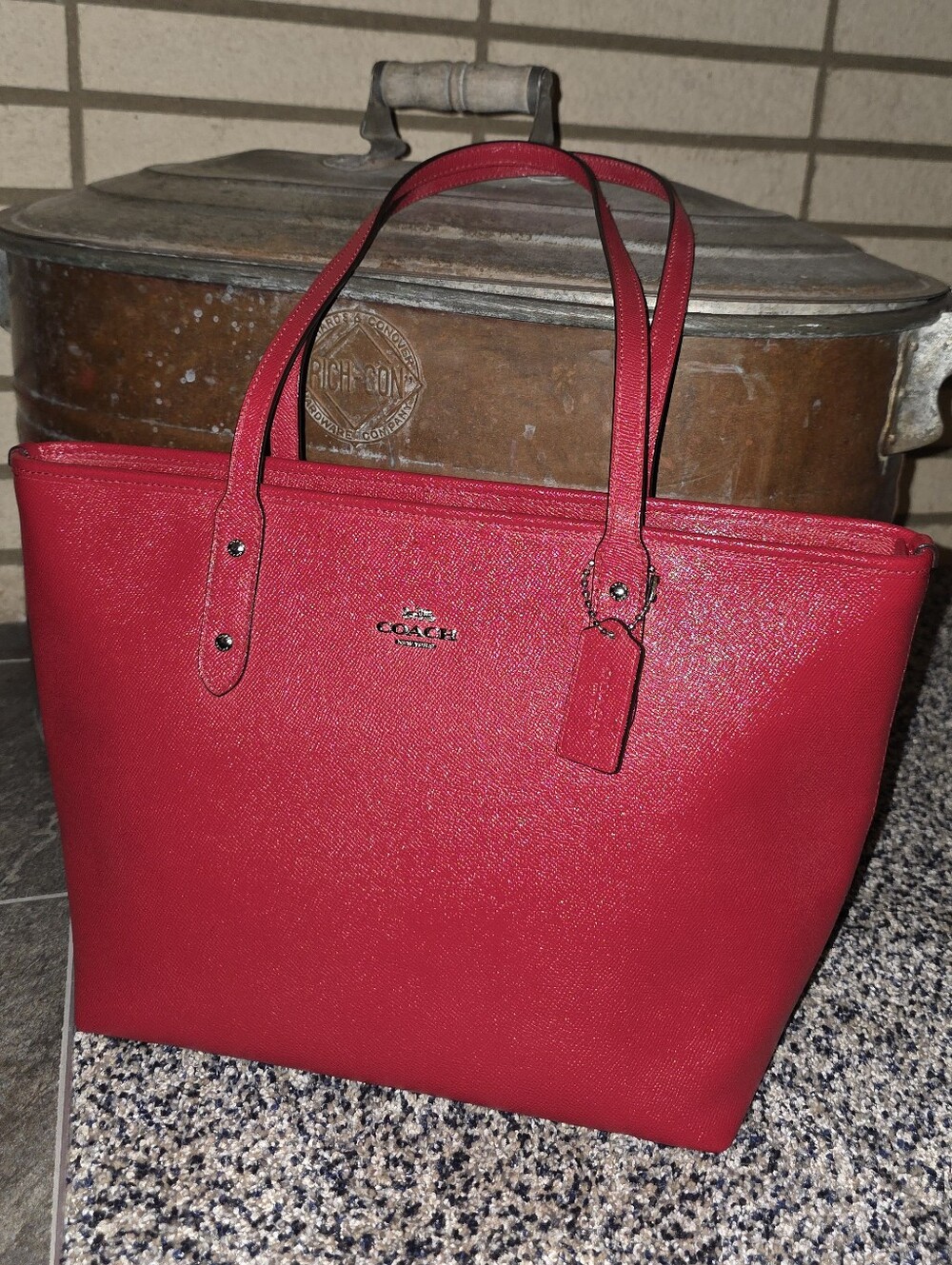 Coach Red Leather City‎ Zip Tote F58846 NWOT Bag Purse